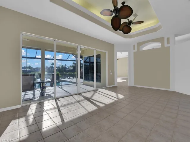 Living Room w/ Tray Ceiling
