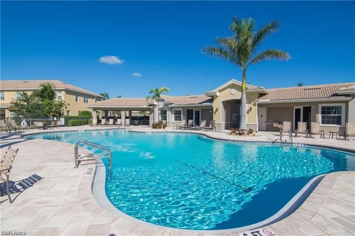 10818 Alvara Way, Bonita Springs, Florida 34135