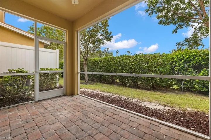 10818 Alvara Way, Bonita Springs, Florida 34135