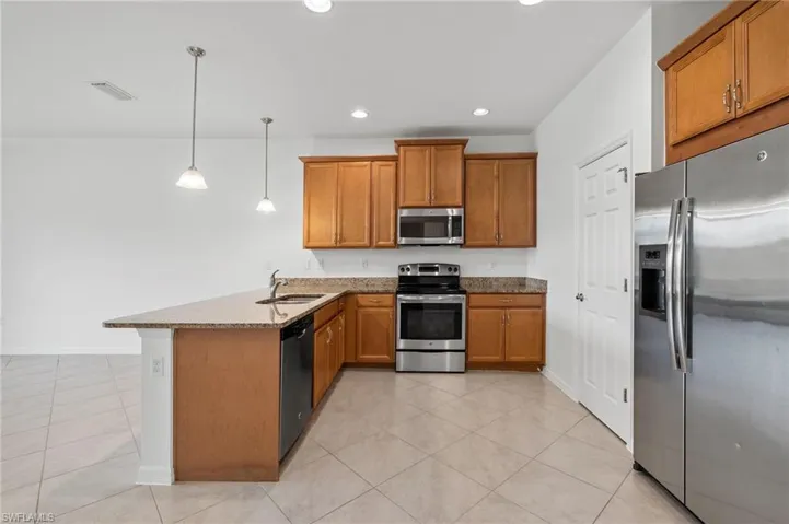 10818 Alvara Way, Bonita Springs, Florida 34135