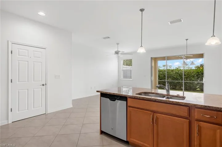 10818 Alvara Way, Bonita Springs, Florida 34135