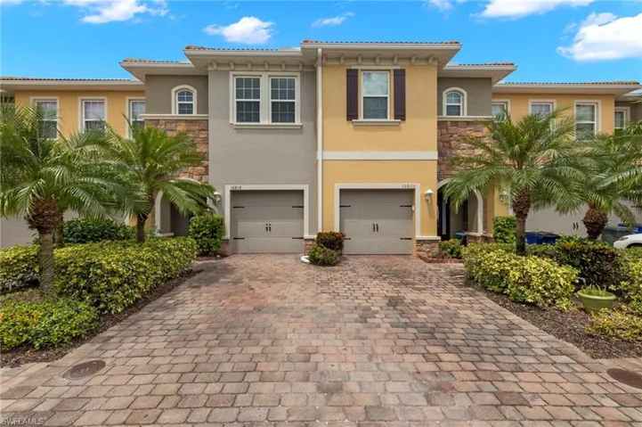10818 Alvara Way, Bonita Springs, Florida 34135