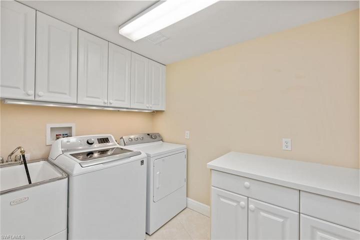 1070 S Collier  BLVD, MARCO ISLAND, FL 34145