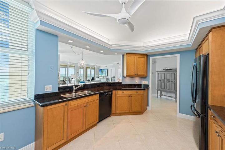 1070 S Collier  BLVD, MARCO ISLAND, FL 34145