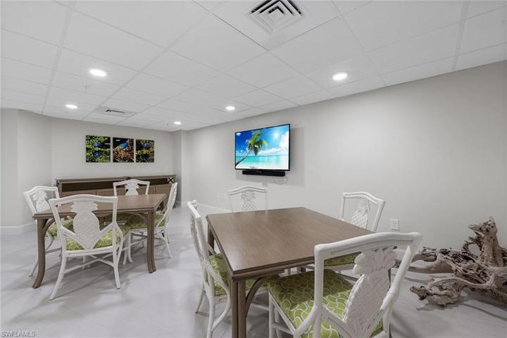 1070 S Collier  BLVD, MARCO ISLAND, FL 34145