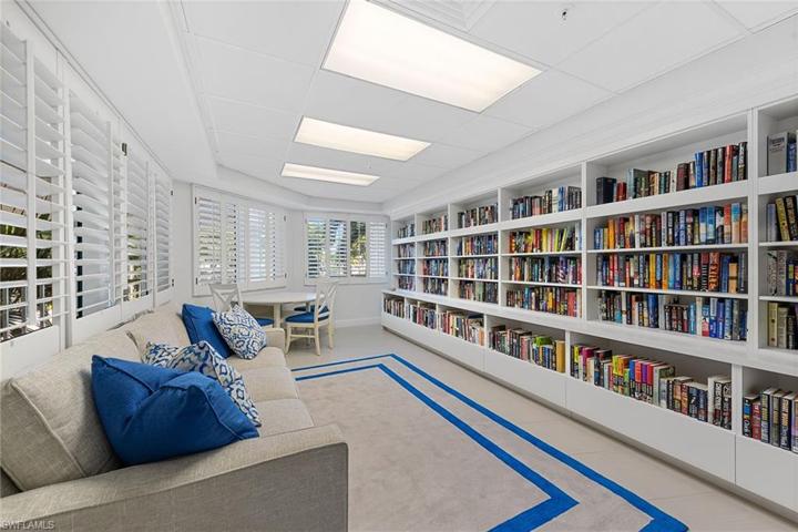 1070 S Collier  BLVD, MARCO ISLAND, FL 34145