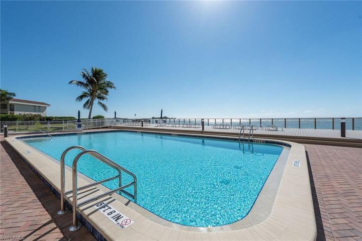 1070 S Collier  BLVD, MARCO ISLAND, FL 34145