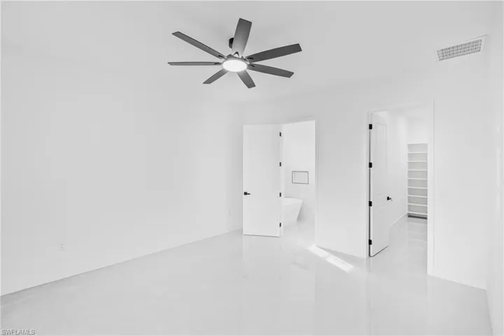 7020 Burma Cir, Labelle, Florida 33935