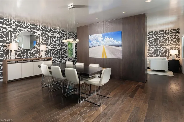 Dining room off living and family room