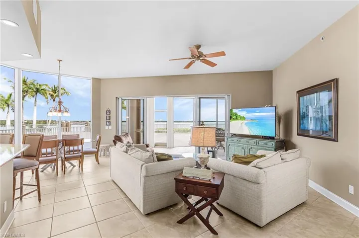 4137 Bay Beach Ln 522, Fort Myers Beach, Florida 33931