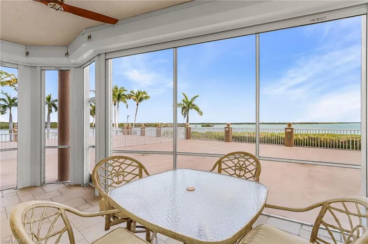 4137 Bay Beach Ln 522, Fort Myers Beach, Florida 33931