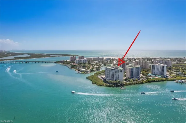 4137 Bay Beach Ln 522, Fort Myers Beach, Florida 33931