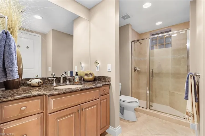 4137 Bay Beach Ln 522, Fort Myers Beach, Florida 33931