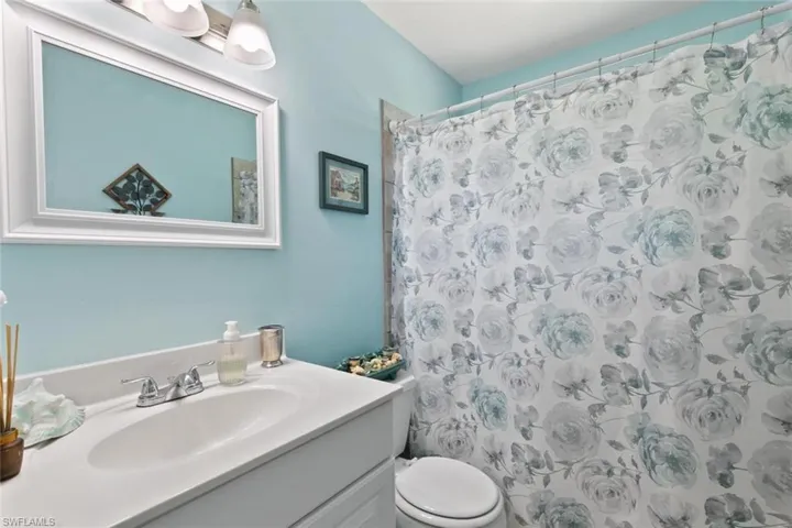 1505  Medford  PL, Lehigh Acres, FL 33936