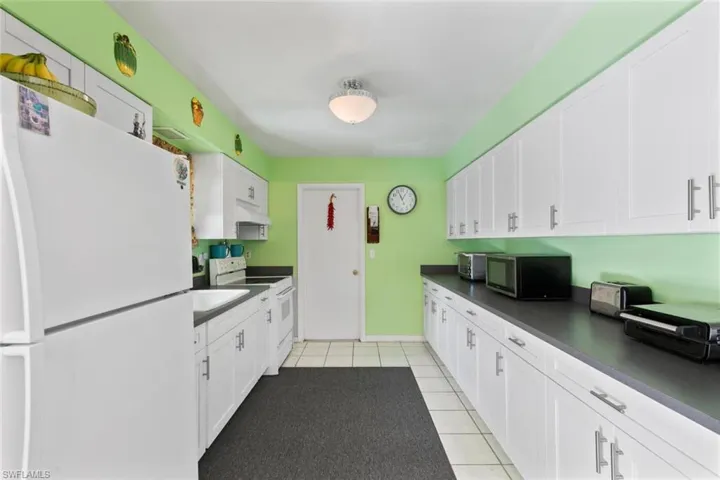 1505  Medford  PL, Lehigh Acres, FL 33936