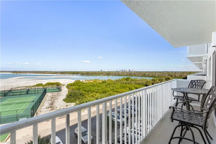 Back open balcony-back views of bay and beach-which only the "A" and "B" buildings have access to.