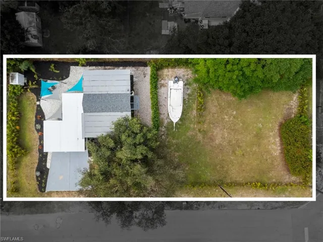 Oversized lot!