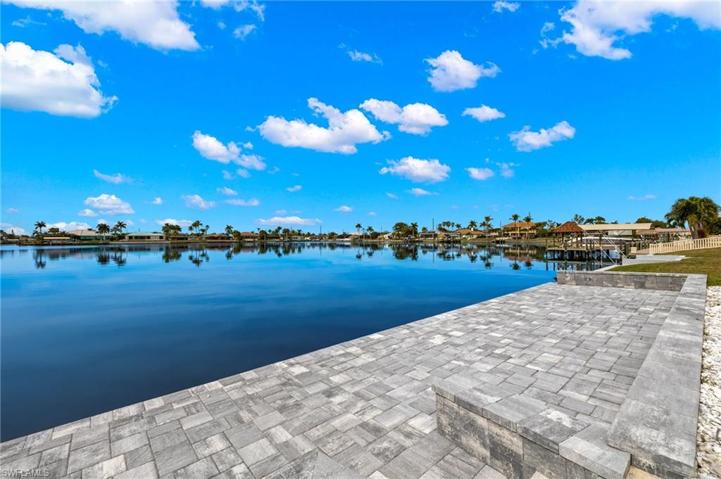 4904 Pelican BLVD, CAPE CORAL FL 33914