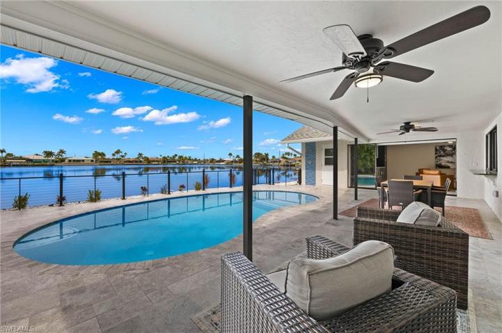 4904 Pelican BLVD, CAPE CORAL FL 33914