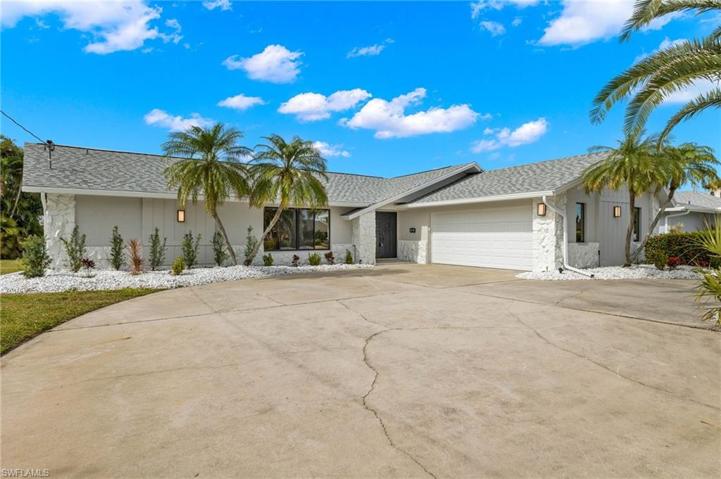 4904 Pelican BLVD, CAPE CORAL FL 33914