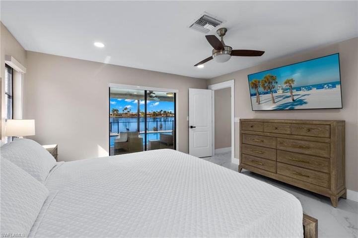 4904 Pelican BLVD, CAPE CORAL FL 33914