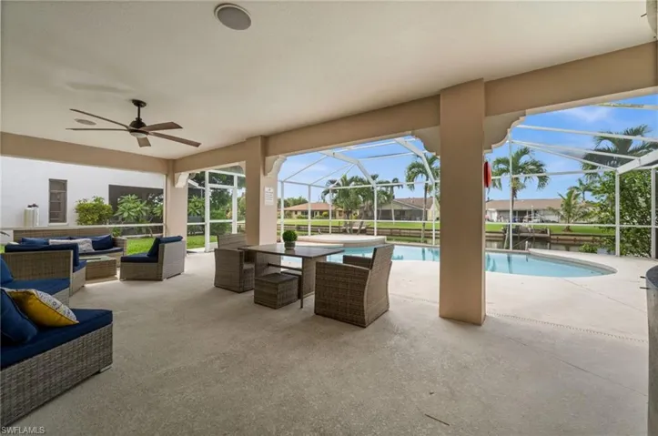 An extra large lanai. A heated pool. A canal view. Live the SWFL lifestyle.