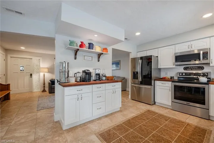 3509 Se 22nd Ave, Cape Coral Fl 33904