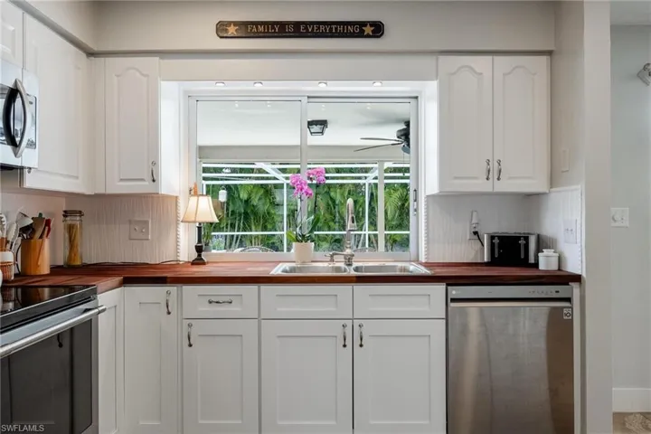 3509 Se 22nd Ave, Cape Coral Fl 33904