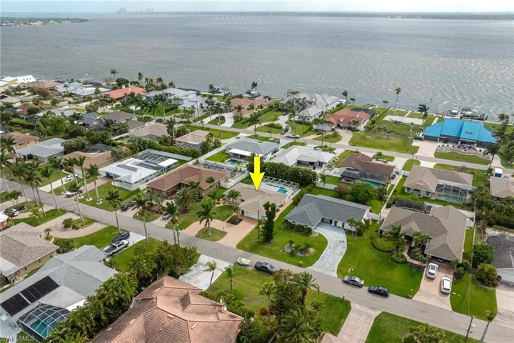 3509 Se 22nd Ave, Cape Coral Fl 33904