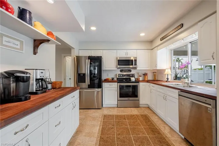 3509 Se 22nd Ave, Cape Coral Fl 33904