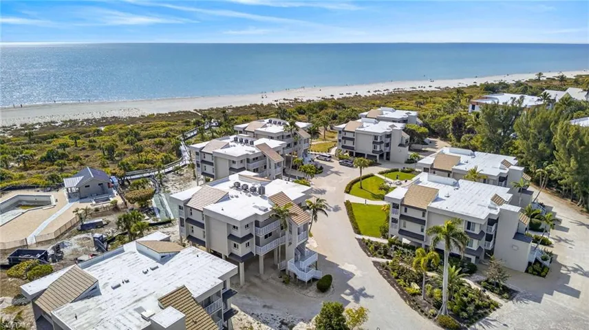 Bird's eye view of expansive beach