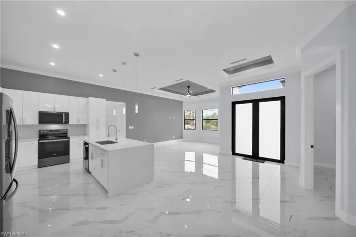807  Dudley S AVE, Lehigh Acres, FL 33974