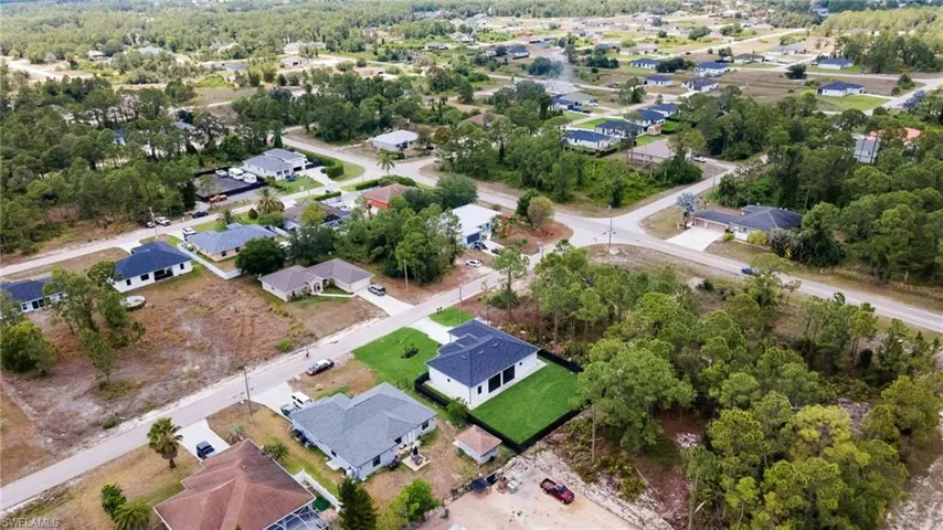 807  Dudley S AVE, Lehigh Acres, FL 33974