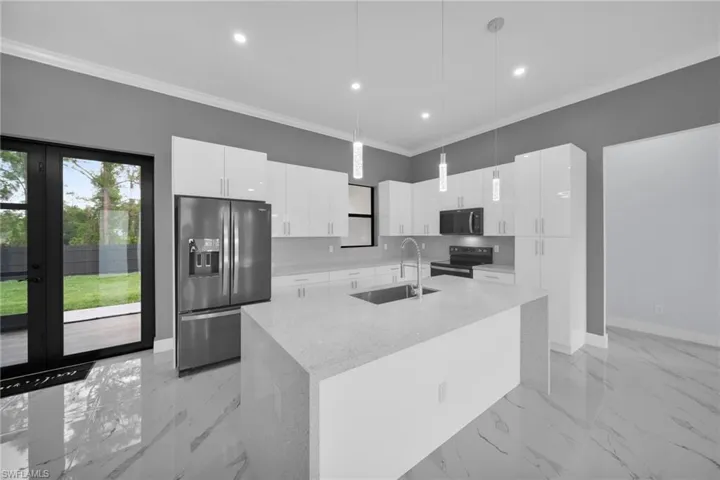 807  Dudley S AVE, Lehigh Acres, FL 33974