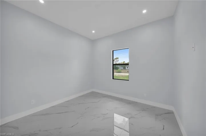 807  Dudley S AVE, Lehigh Acres, FL 33974