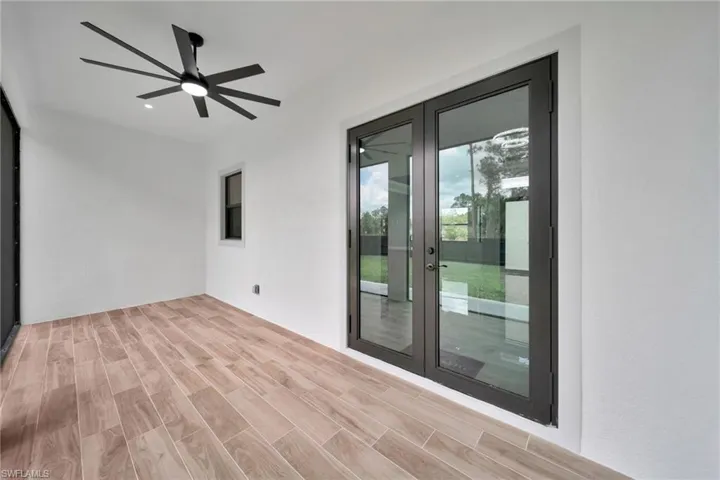 807  Dudley S AVE, Lehigh Acres, FL 33974