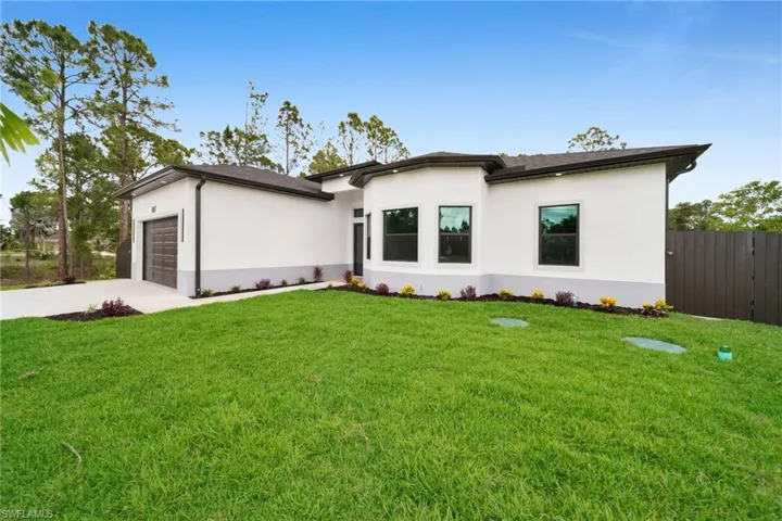 807  Dudley S AVE, Lehigh Acres, FL 33974
