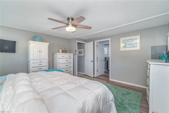 OWNER'S SUITE SHOWING ENTRANCE TO EN-SUITE BATH (MIDDLE REAR)