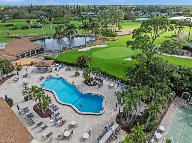248  Palm  DR, Naples, FL 34112