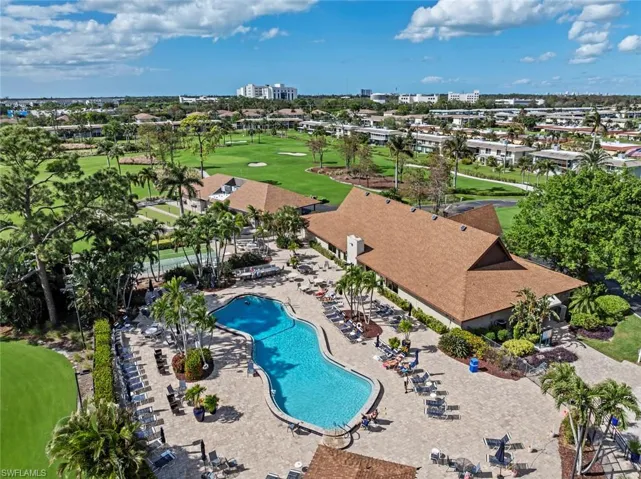 248  Palm  DR, Naples, FL 34112