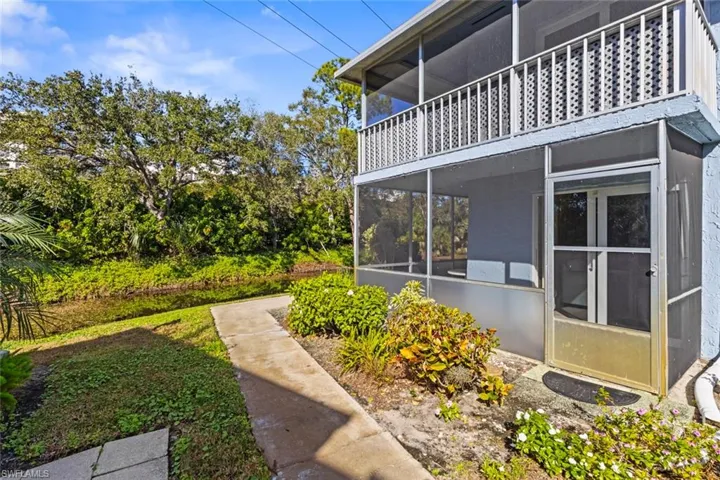 248  Palm  DR, Naples, FL 34112