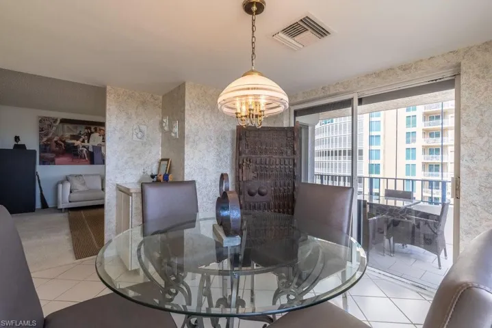 4451 Gulf Shore Blvd N # 1005, Naples, Florida 34103