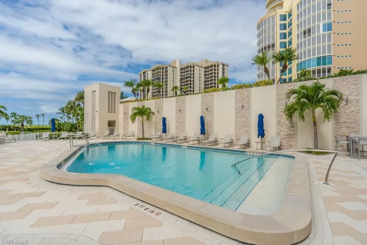 4451 Gulf Shore Blvd N # 1005, Naples, Florida 34103