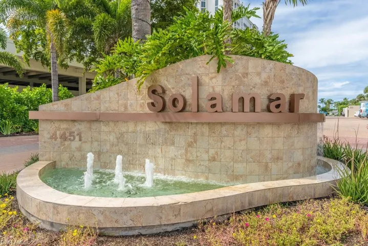 4451 Gulf Shore Blvd N # 1005, Naples, Florida 34103