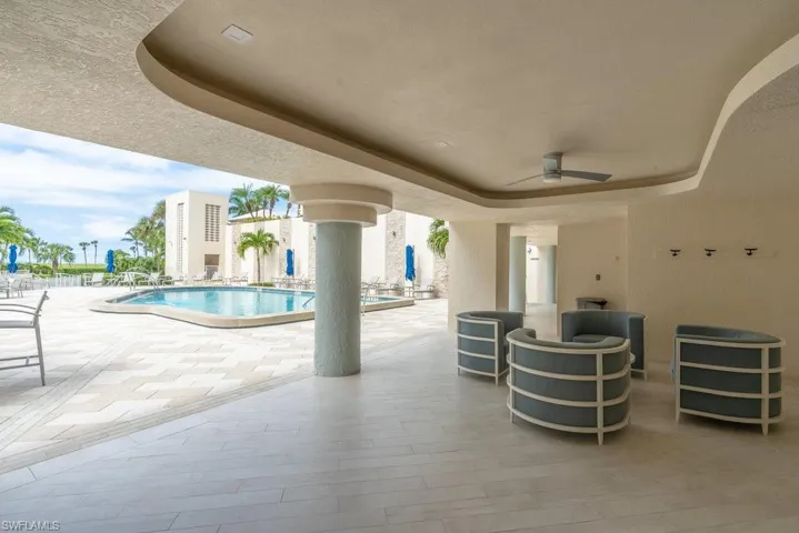 4451 Gulf Shore Blvd N # 1005, Naples, Florida 34103