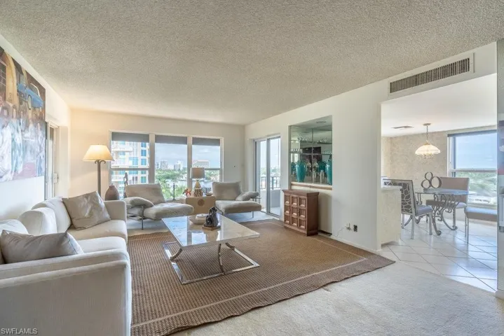 4451 Gulf Shore Blvd N # 1005, Naples, Florida 34103