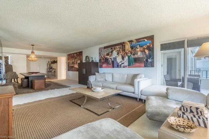 4451 Gulf Shore Blvd N # 1005, Naples, Florida 34103