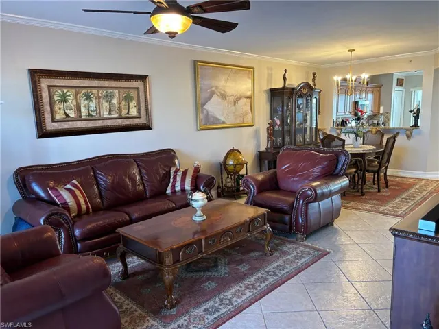 7846  Regal Heron  CIR, Naples, FL 34104