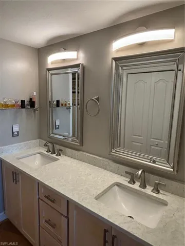 7846  Regal Heron  CIR, Naples, FL 34104
