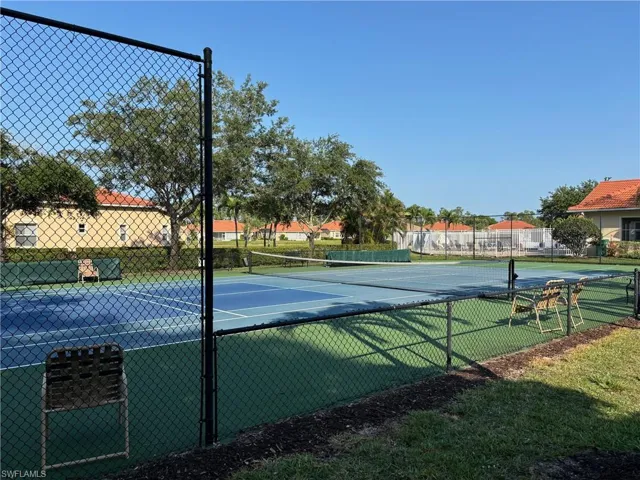 7846  Regal Heron  CIR, Naples, FL 34104